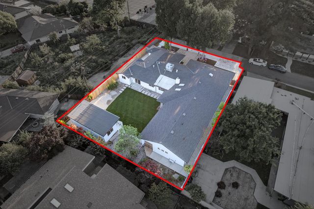 4971 MICHELE Ln, Sacramento, CA 95822