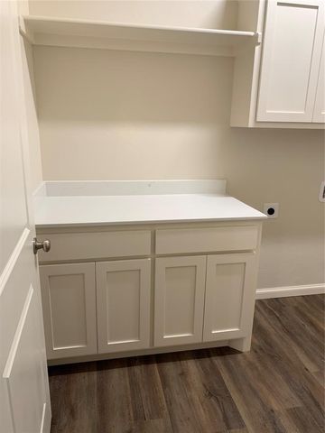 3215 Enclave Place, Norman, OK 73072