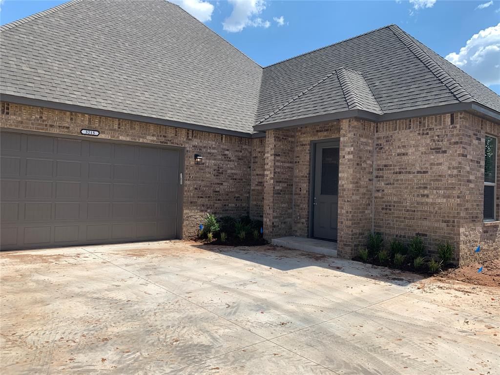 3215 Enclave Place, Norman, OK 73072