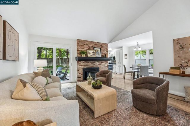839 McElroy Ct, Concord, CA 94518