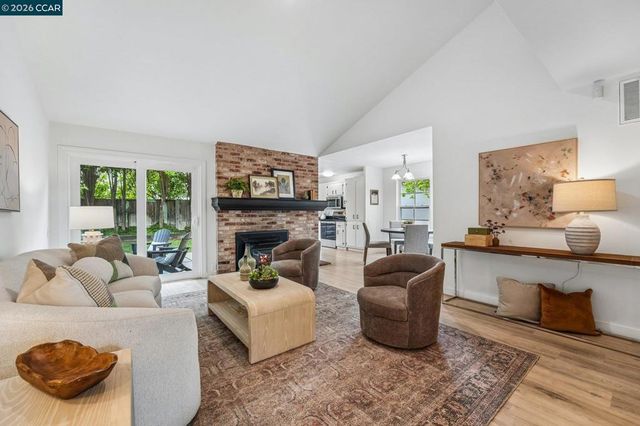 839 McElroy Ct, Concord, CA 94518