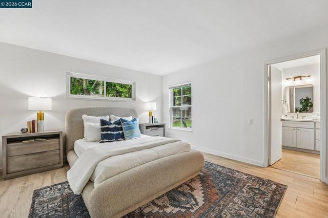 839 McElroy Ct, Concord, CA 94518