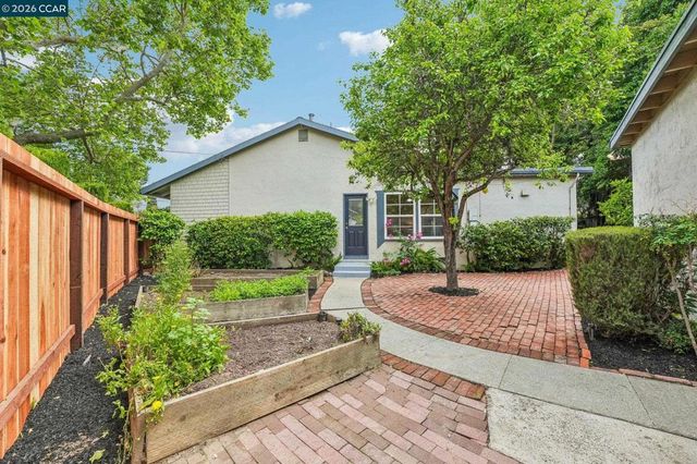 839 McElroy Ct, Concord, CA 94518