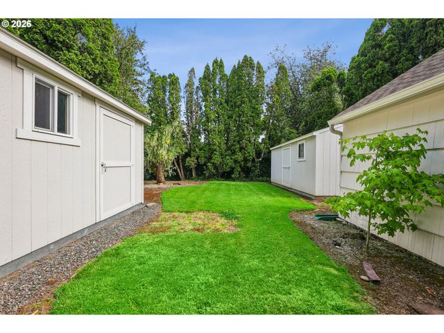5809 Se TAYLOR St, Portland, OR 97215