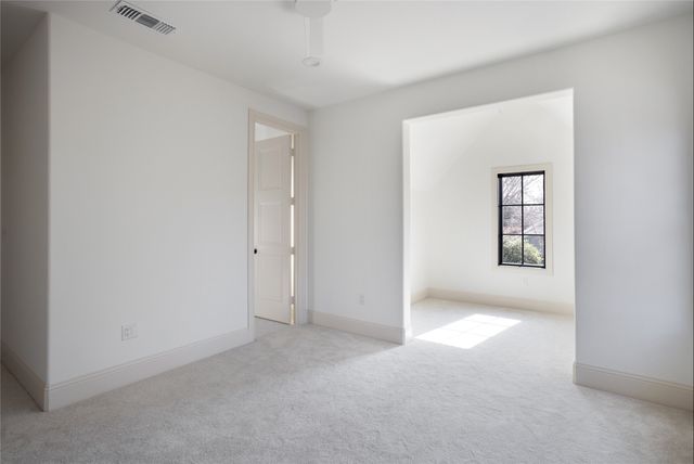 6201 Lakeshore Drive, Dallas, TX 75214