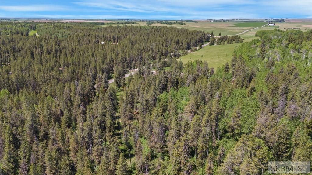 Image 14 of property listing at 4585 E 1400 N, Ashton, ID 83420