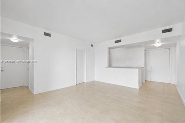 18800 NE 29th Avenue 526, Aventura, FL 33180