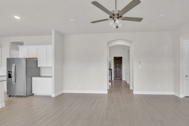 7243 Crowell Avenue, Arlington, TX 76002