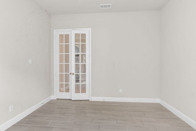 7243 Crowell Avenue, Arlington, TX 76002
