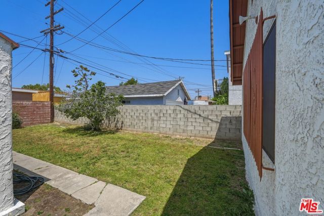 7819 Dalton Avenue, Los Angeles, CA 90047