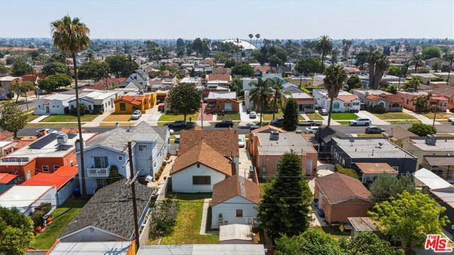 7819 Dalton Avenue, Los Angeles, CA 90047