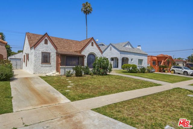 7819 Dalton Avenue, Los Angeles, CA 90047