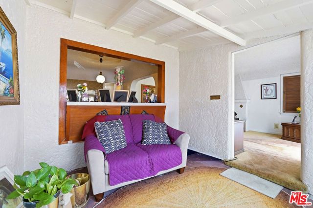 7819 Dalton Avenue, Los Angeles, CA 90047