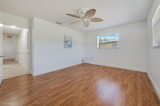 15700 SW 87th Ave, Palmetto Bay, FL 33157