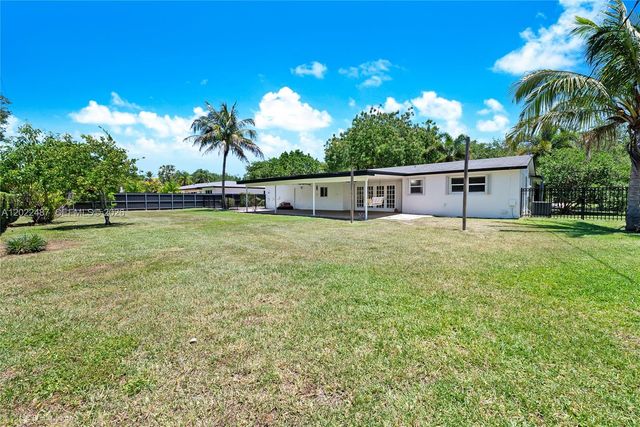 15700 SW 87th Ave, Palmetto Bay, FL 33157