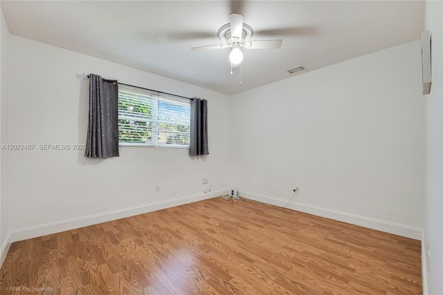 15700 SW 87th Ave, Palmetto Bay, FL 33157