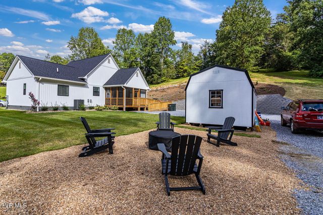 1216 Upland Avenue, Greeneville, TN 37743