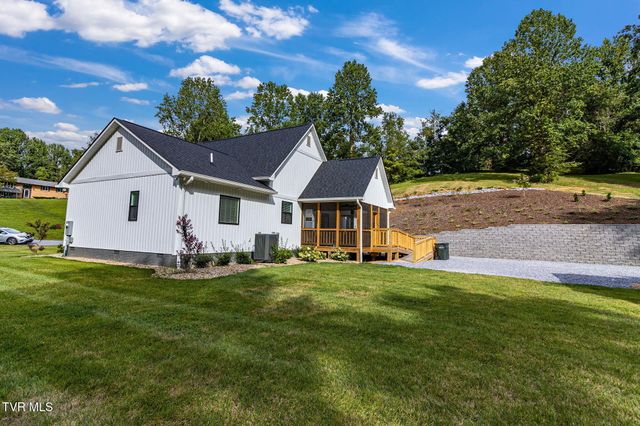 1216 Upland Avenue, Greeneville, TN 37743