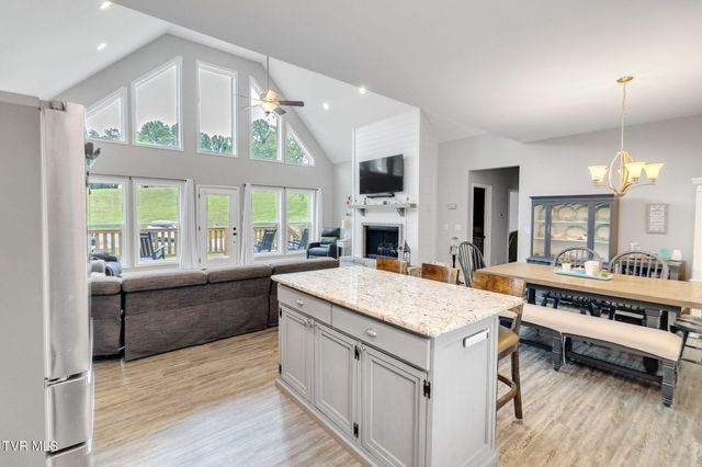 1216 Upland Avenue, Greeneville, TN 37743