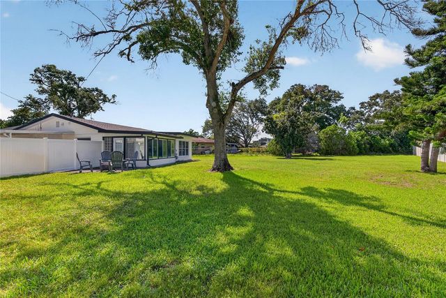 1974 SOUTHVIEW ROAD, Largo, FL 33770