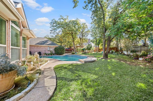 804 Blue Spruce Court, Keller, TX 76248