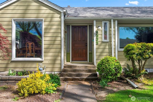 1332 22nd Avenue, Longview, WA 98632