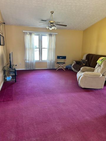 201 Turf Court, Frankfort, KY 40601