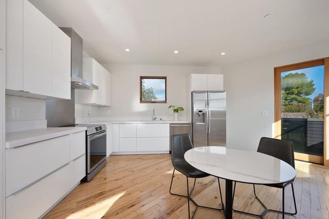 2730 Victorian Aly, Sacramento, CA 95818