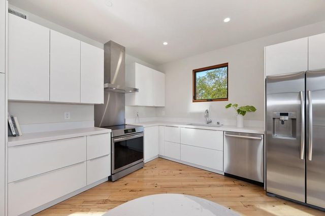 2730 Victorian Aly, Sacramento, CA 95818