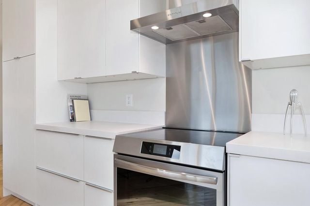 2730 Victorian Aly, Sacramento, CA 95818