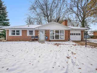 408 Southgate Drive, Belleville, IL 62223