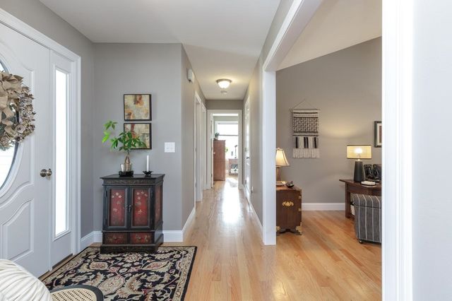 66 Pineview Drive, Candia, NH 03034