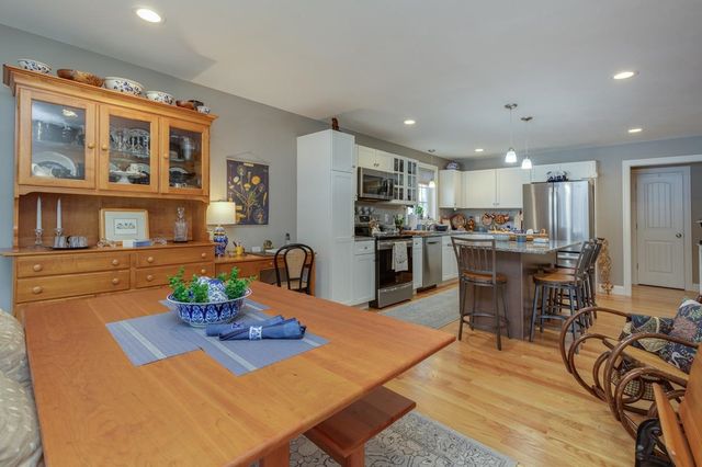 66 Pineview Drive, Candia, NH 03034