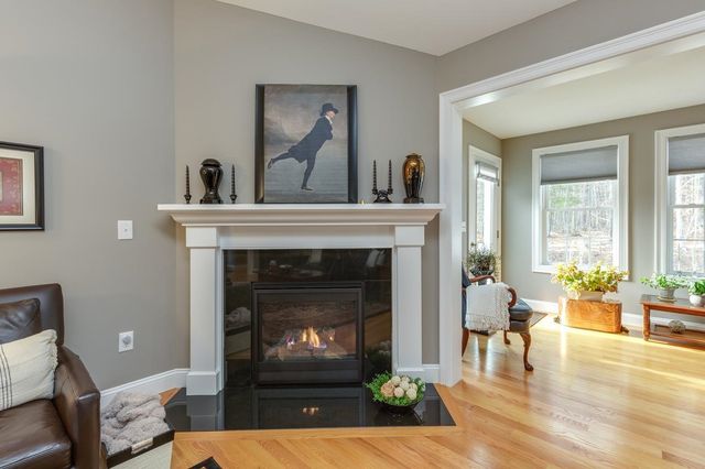 66 Pineview Drive, Candia, NH 03034