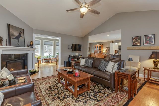 66 Pineview Drive, Candia, NH 03034