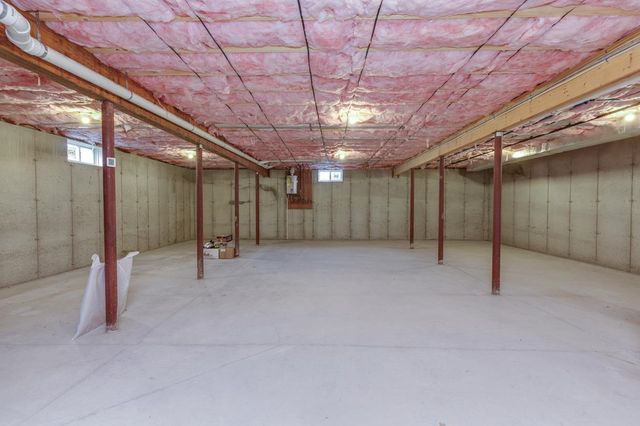 66 Pineview Drive, Candia, NH 03034