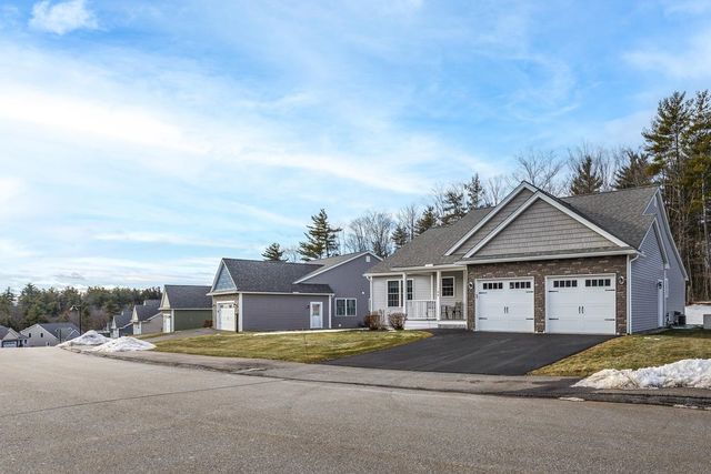 66 Pineview Drive, Candia, NH 03034