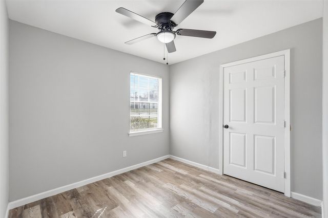 6129 Singing Hills Drive, Dallas, TX 75241