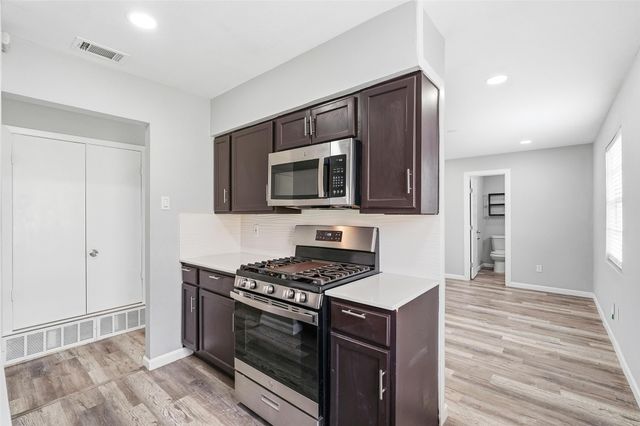 6129 Singing Hills Drive, Dallas, TX 75241