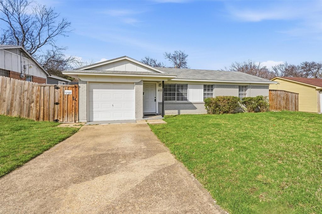 6129 Singing Hills Drive, Dallas, TX 75241