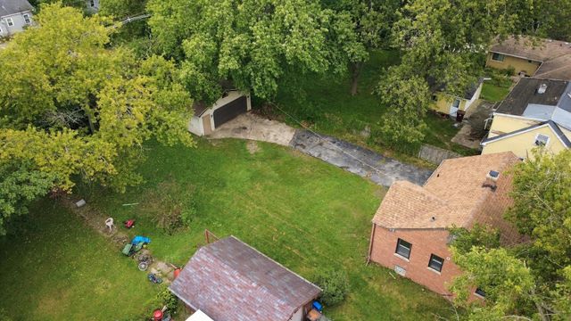 22122 Millard Avenue, Richton Park, IL 60471