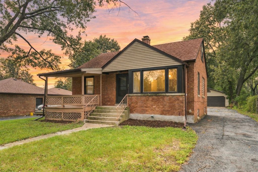 22122 Millard Avenue, Richton Park, IL 60471
