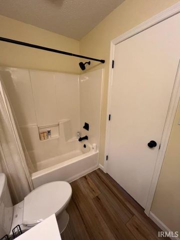 4075 N Brookwood Drive, Bloomington, IN 47404