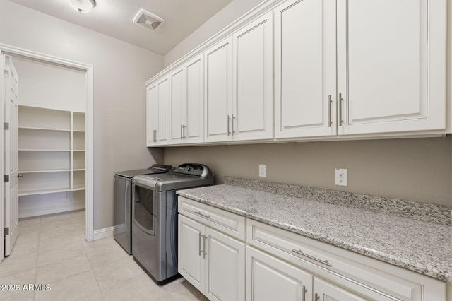 31320 N 54TH Place, Cave Creek, AZ 85331