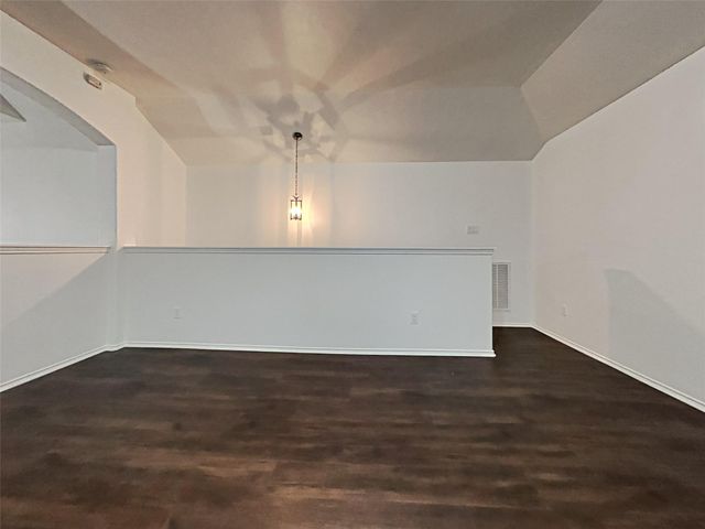 2567 Riverway Drive, Conroe, TX 77304