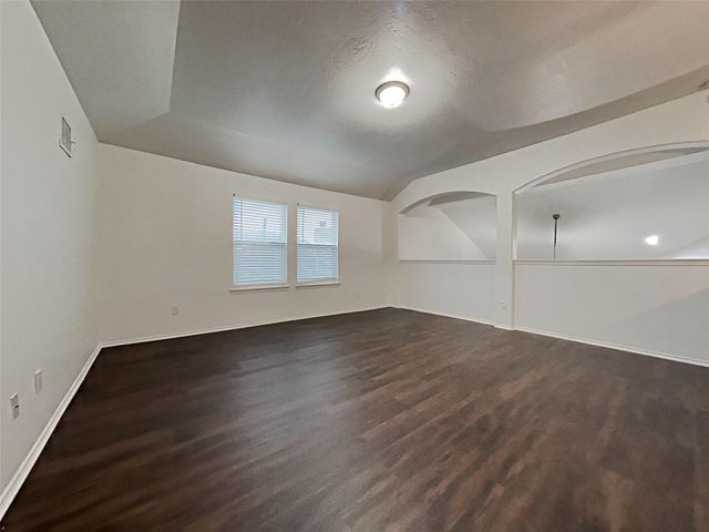 2567 Riverway Drive, Conroe, TX 77304