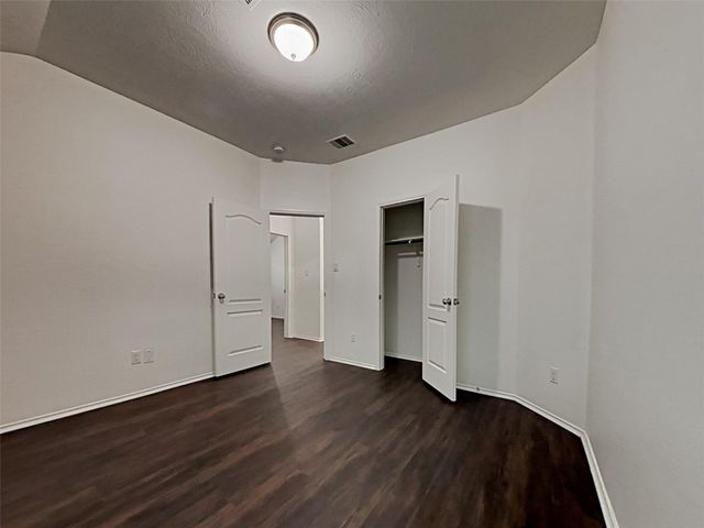 2567 Riverway Drive, Conroe, TX 77304