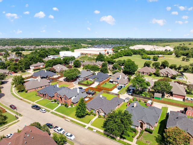 2713 Planetree Drive, Rowlett, TX 75089