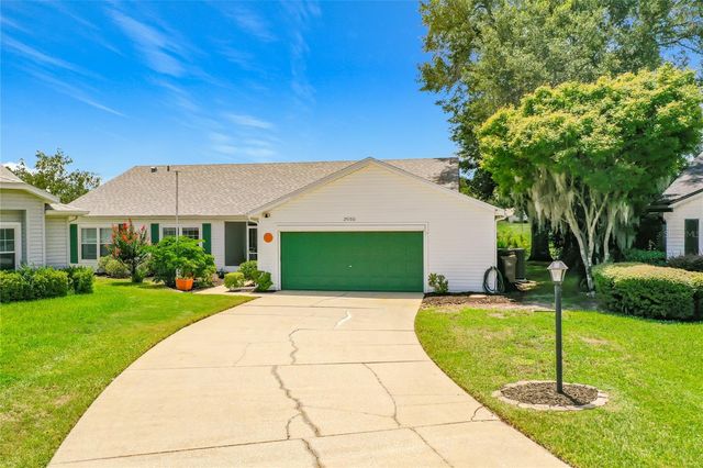 25106 MERIWEATHER ROAD, Leesburg, FL 34748