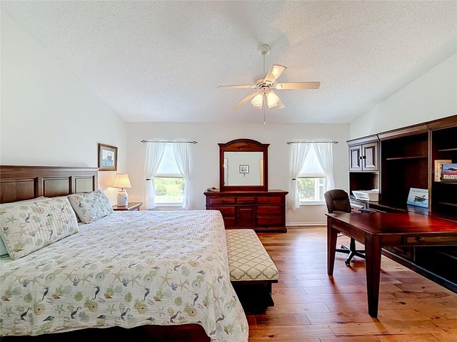 25106 MERIWEATHER ROAD, Leesburg, FL 34748